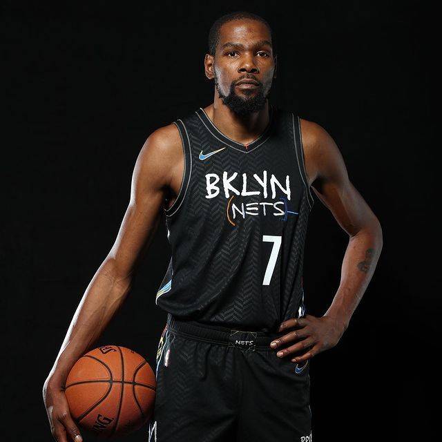 体育沙特国王杯：C罗“双响”助利雅得胜利挺进决赛