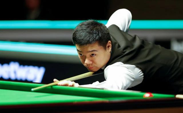 疑是个令人 疑是个令人